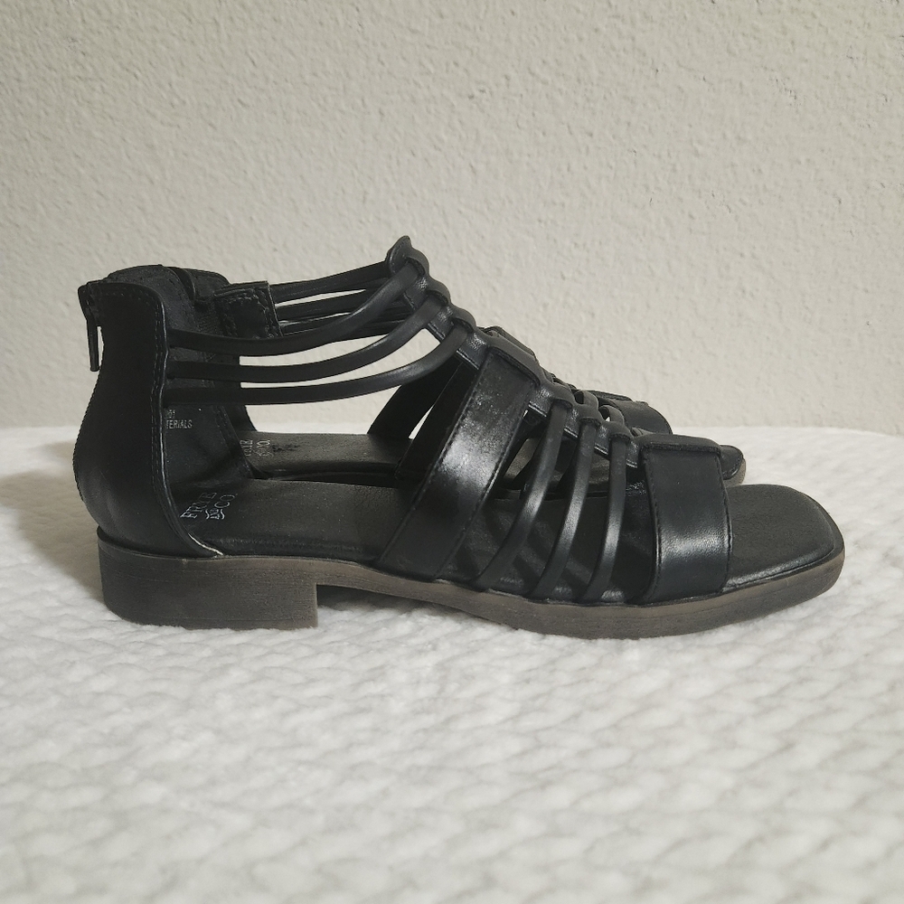 Frye and Co. Women’s Black Teaghan Gladiator Sandals Back zipper size 8